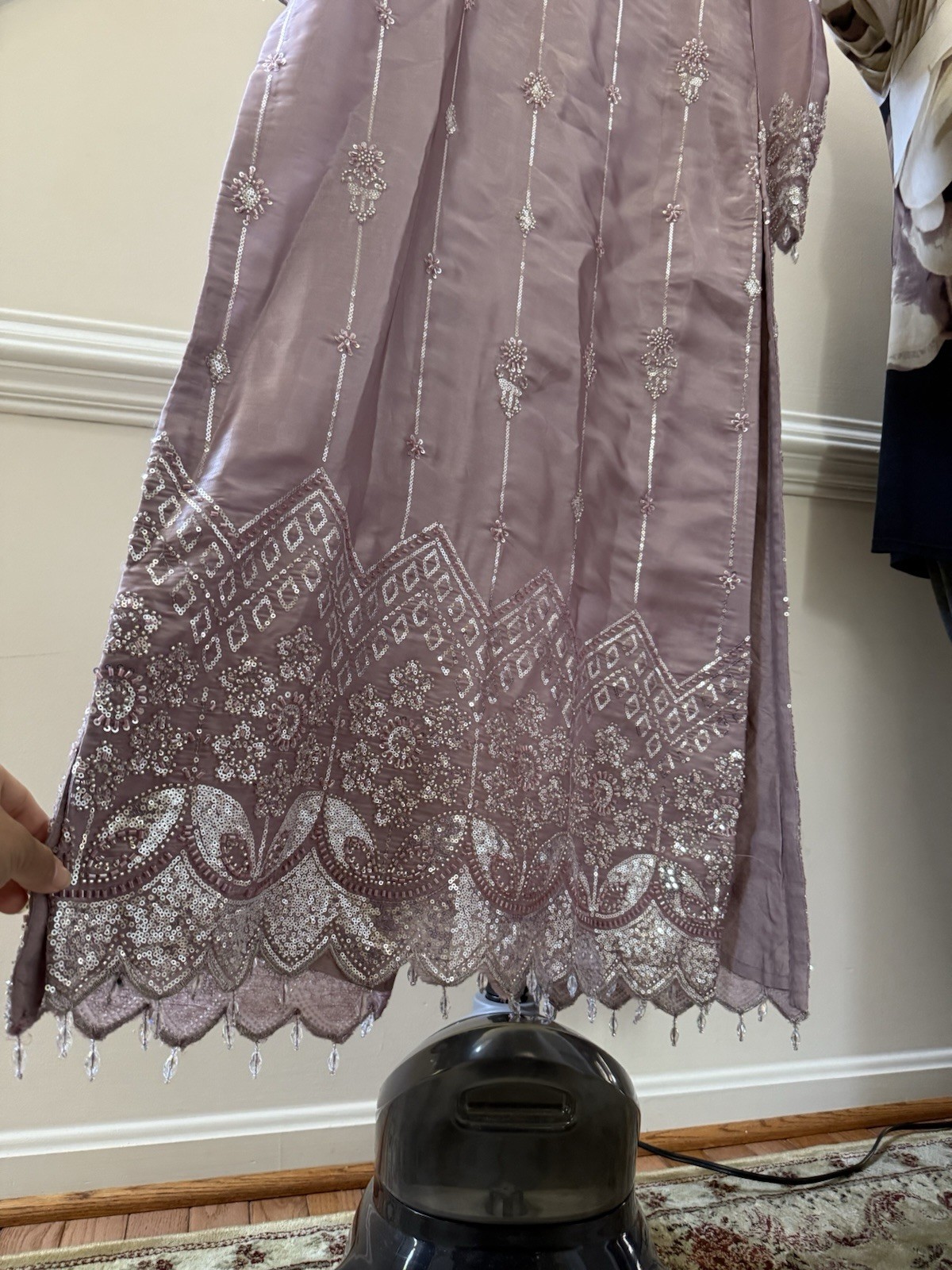 Pakistani/ Indian Designer Thread and Motif Formal Outfit 3-Piece