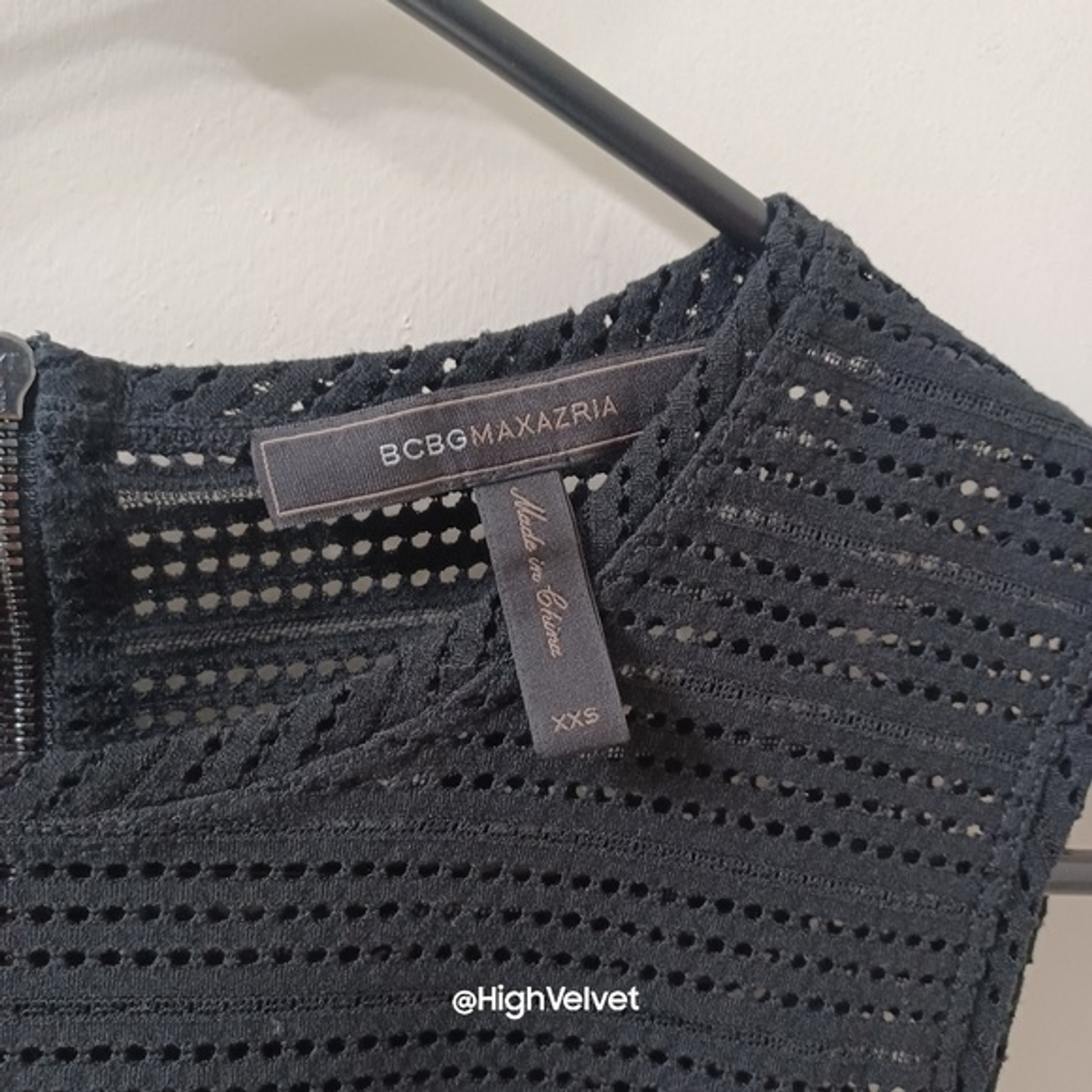 BCBGMAXAZRIA Black Short Sleeve Top sz XXS