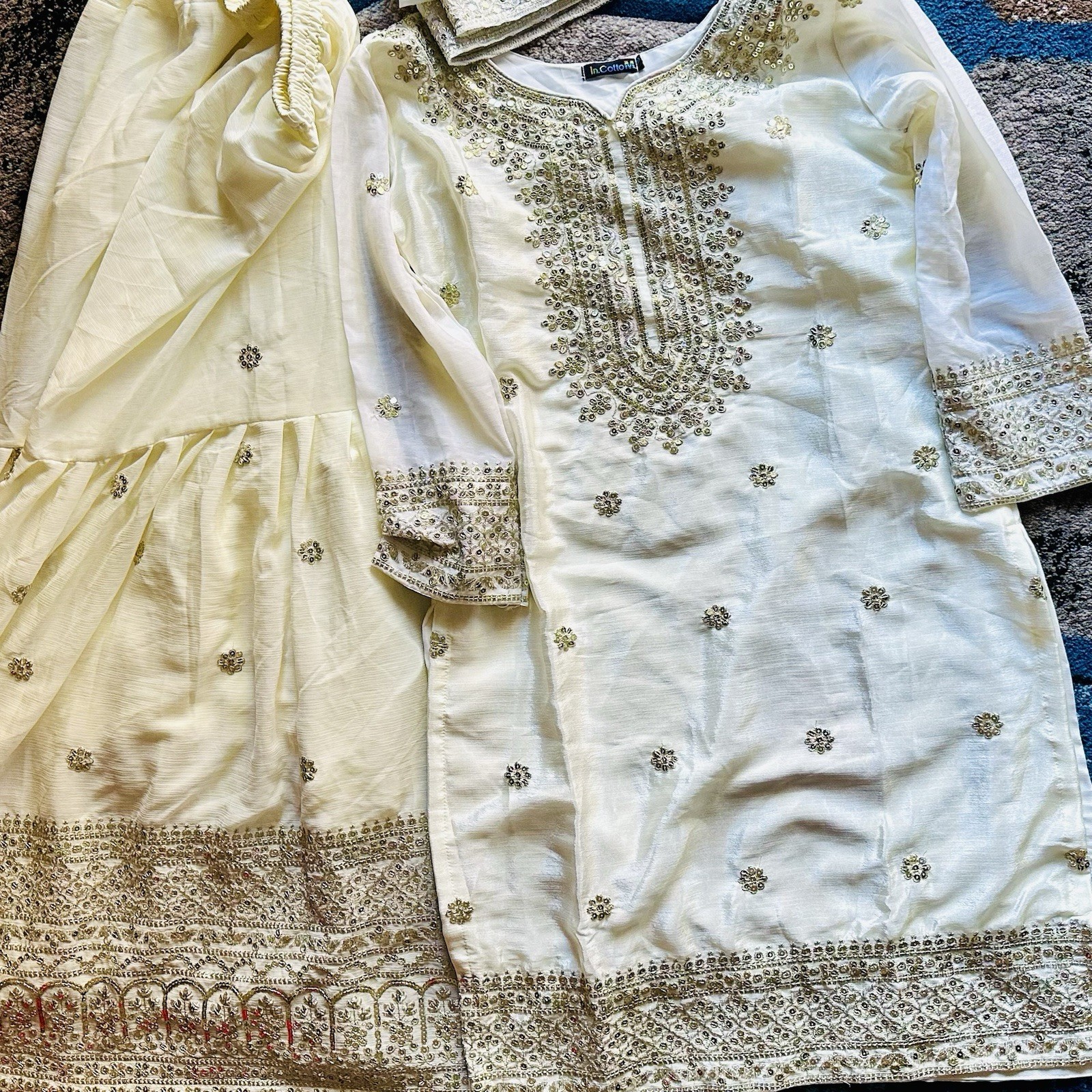 Pakistani / Indian 3PC Shalwar Kameez Cotton Lawn Printed Beige Women Size M