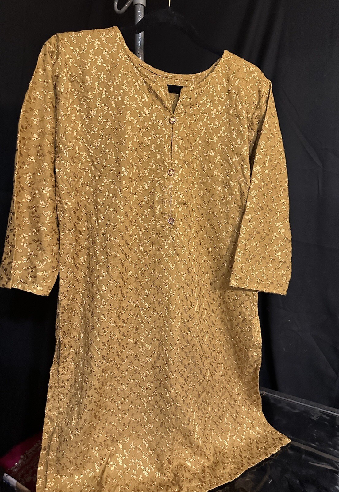 ‼️SALE‼️Beautiful Emb Cotton kurti – SMALL size only – $19