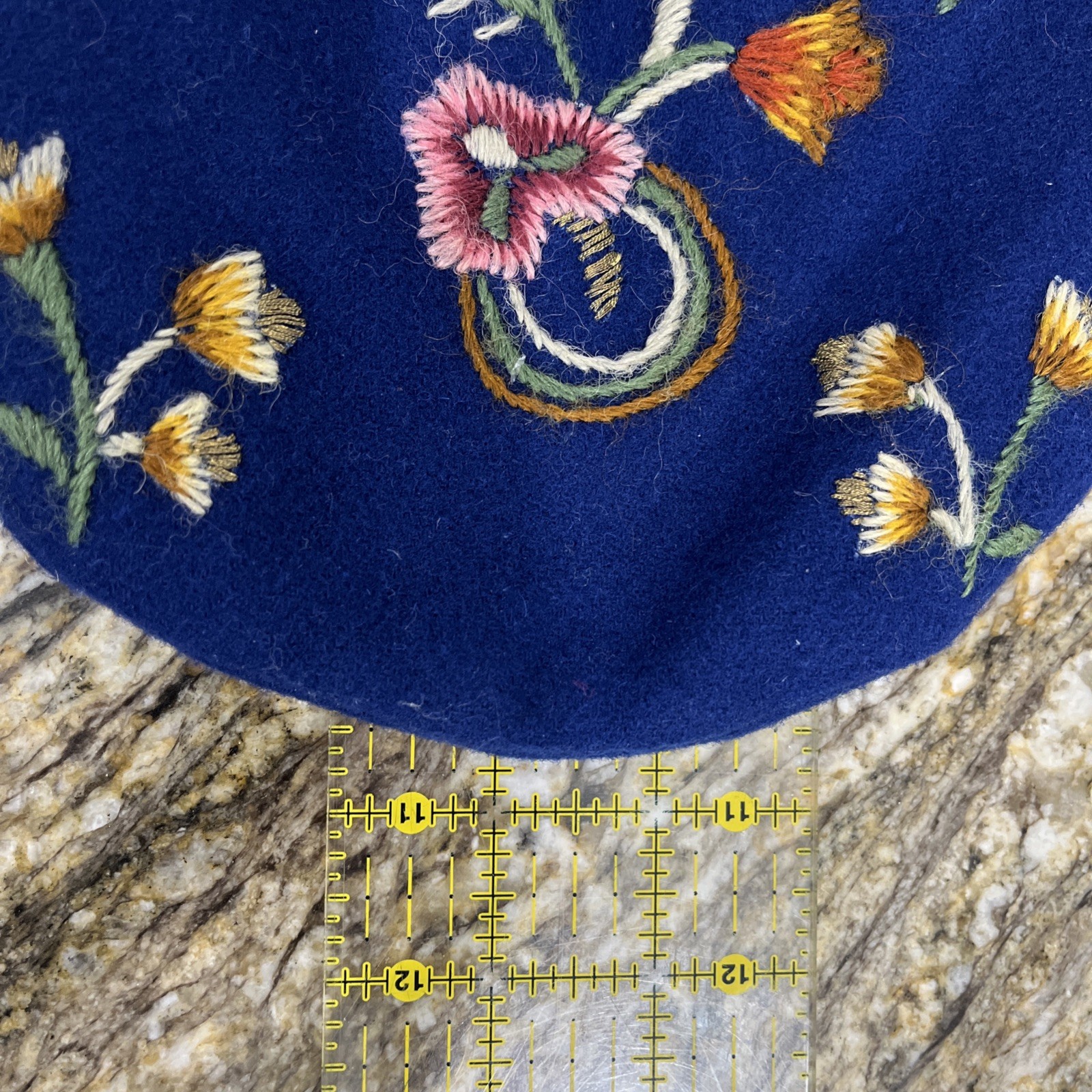 AUTHENTIC BUNAD Access. Blue Wool Embroidered Norwegian Hat & Purse NYSOLV 60GR