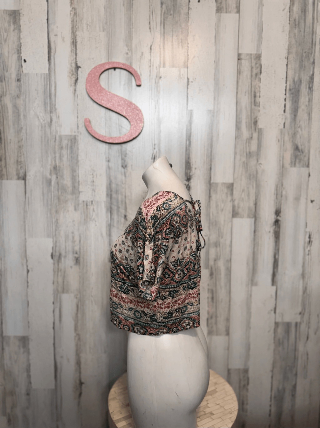 Forever 21 blouse size small