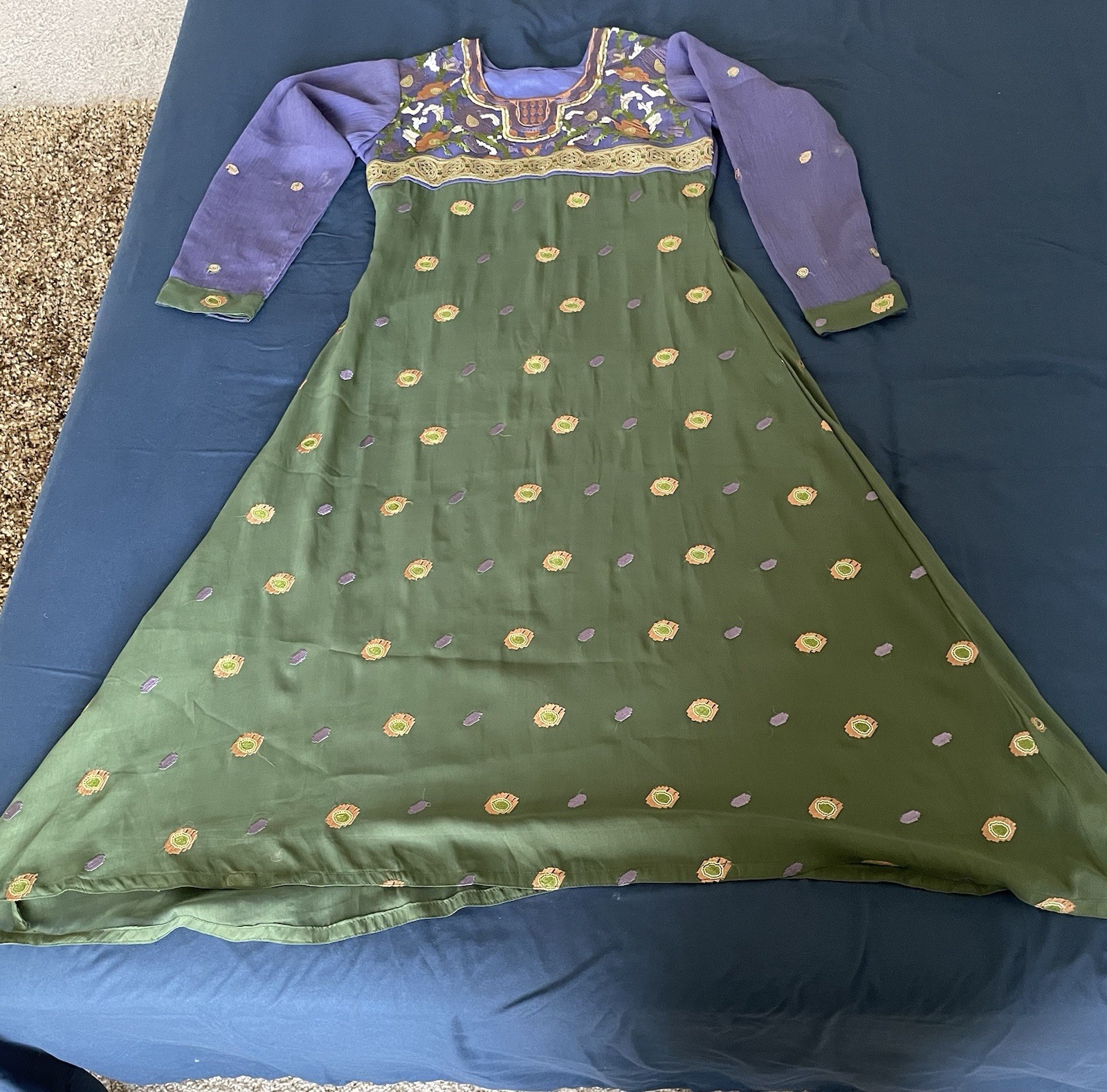 Women’s Pakistani Salwar Kameez 3-Piece Suit– Green & Purple Embroidered Dress