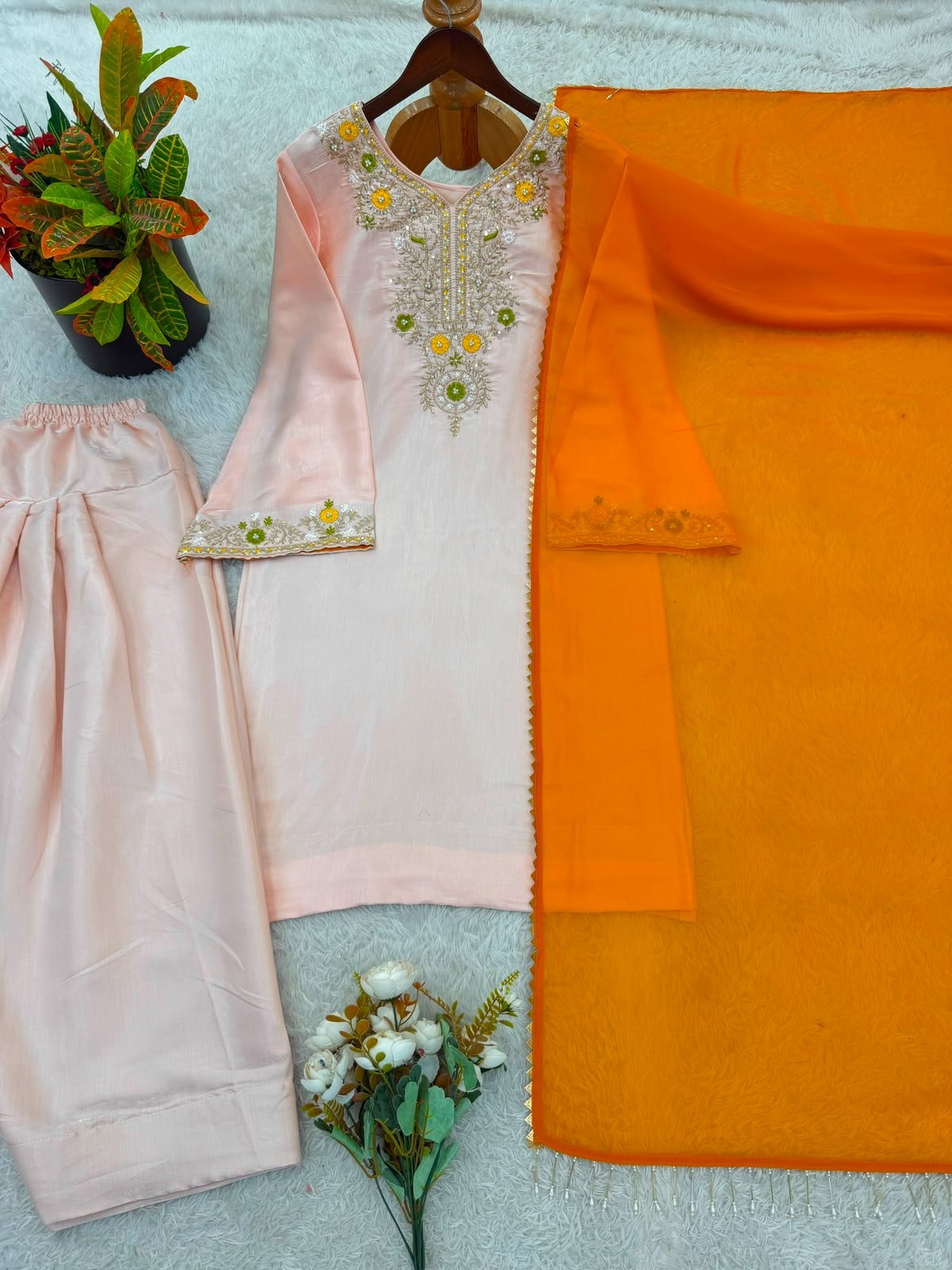 Designer Indian Pakistani top bottom Bollywood Dress Party Wear Suit wedding