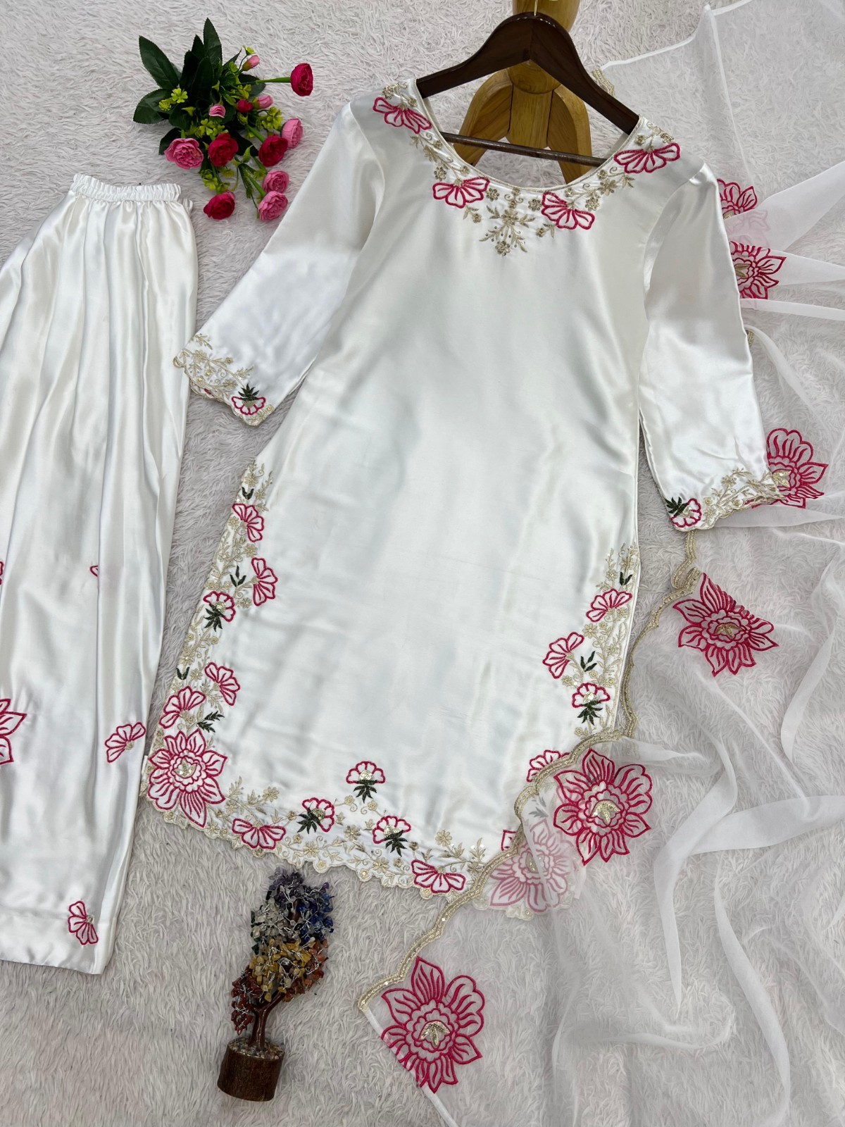 INDIAN SALWAR KAMEEZ PAKISTANI WEDDING PARTY DRESS WEAR BOLLYWOOD SUIT SHARARA