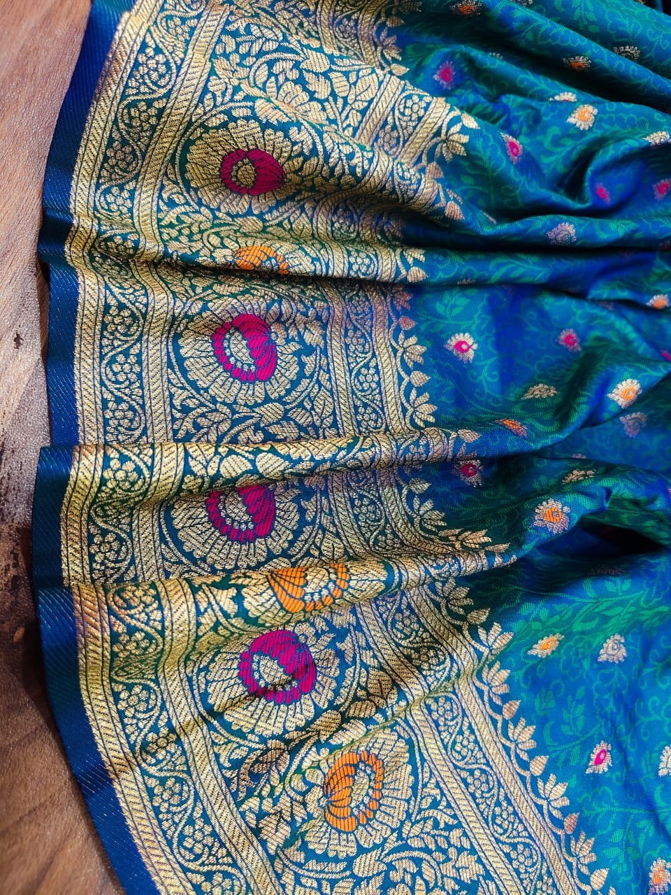 Minakari katan silk saree with blouse piece, Dual tone with self work