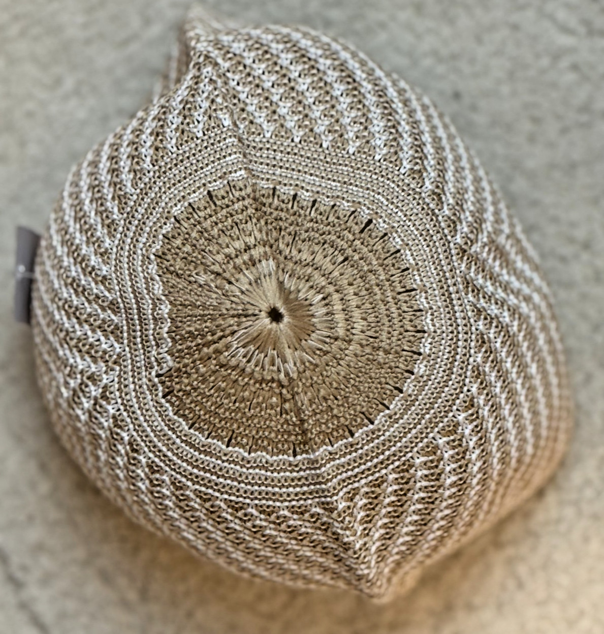 Beige & White Crochet Muslim Kufi Prayer Skull Cap Topi – Size Medium (M)