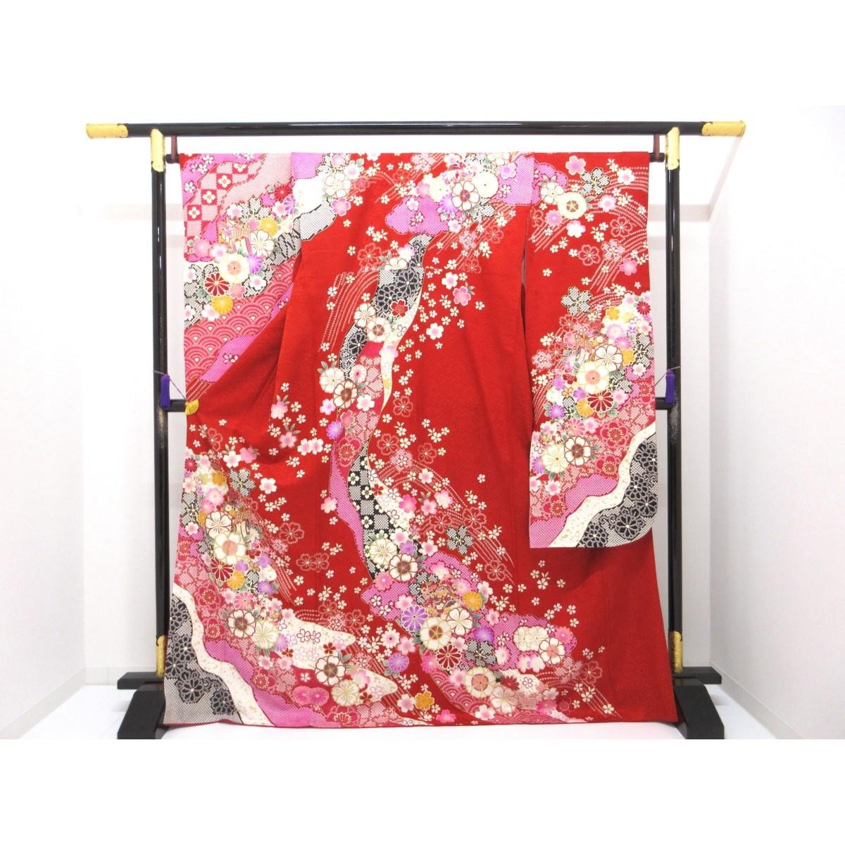 Authentic Japanese Kimono with Yuzen and Gold Leaf Processing #260-007-507-8737