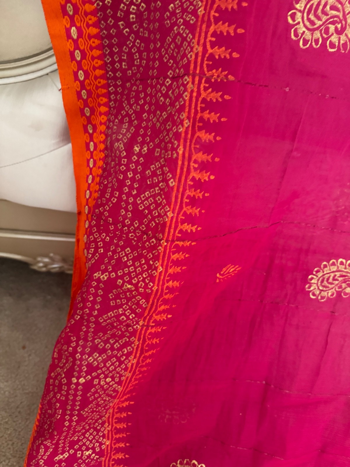beautiful chundri block print saree