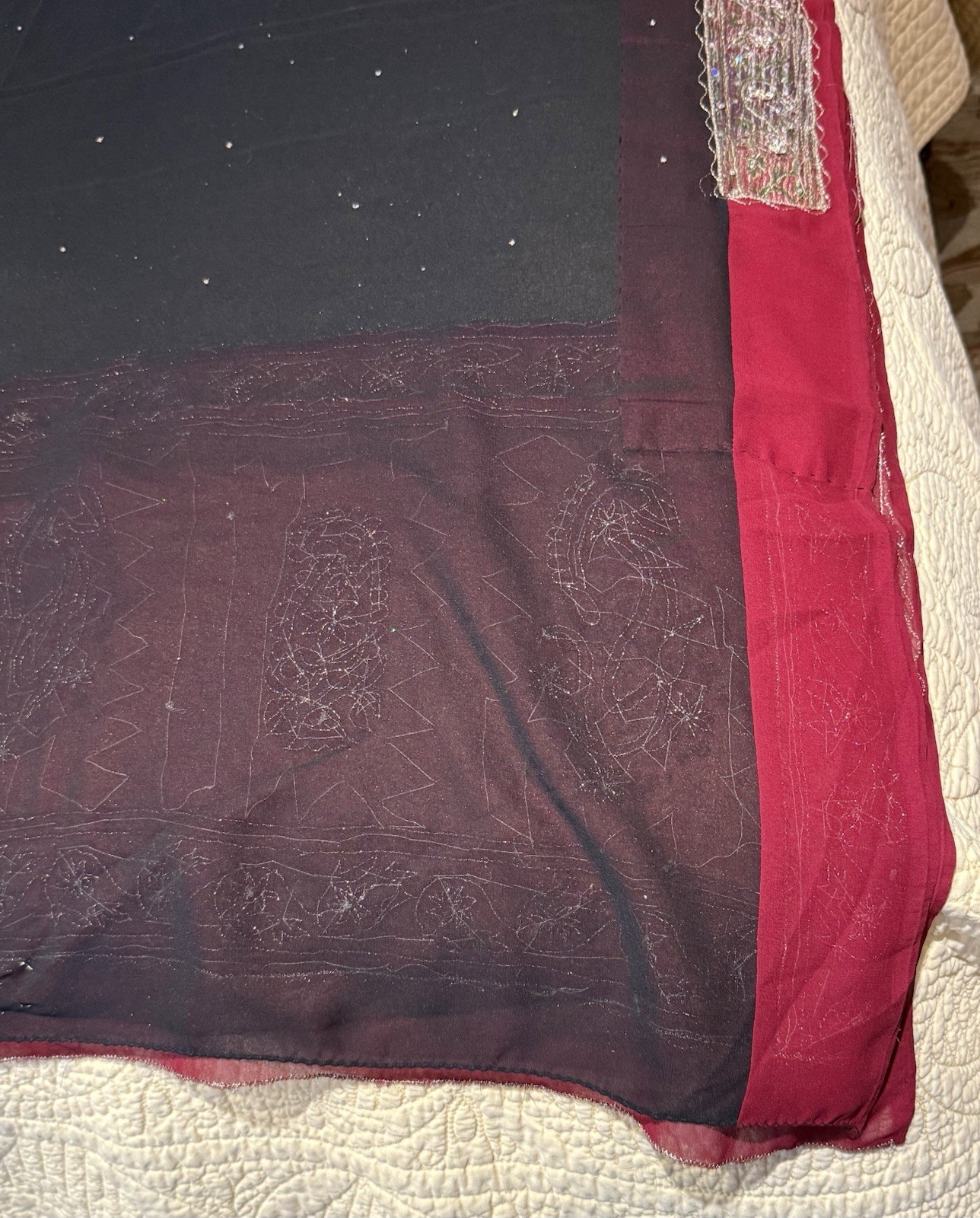 SARI CHIFFON Burgundy Embroidered Border/ Black Sequined Interior 44×200+” EUC