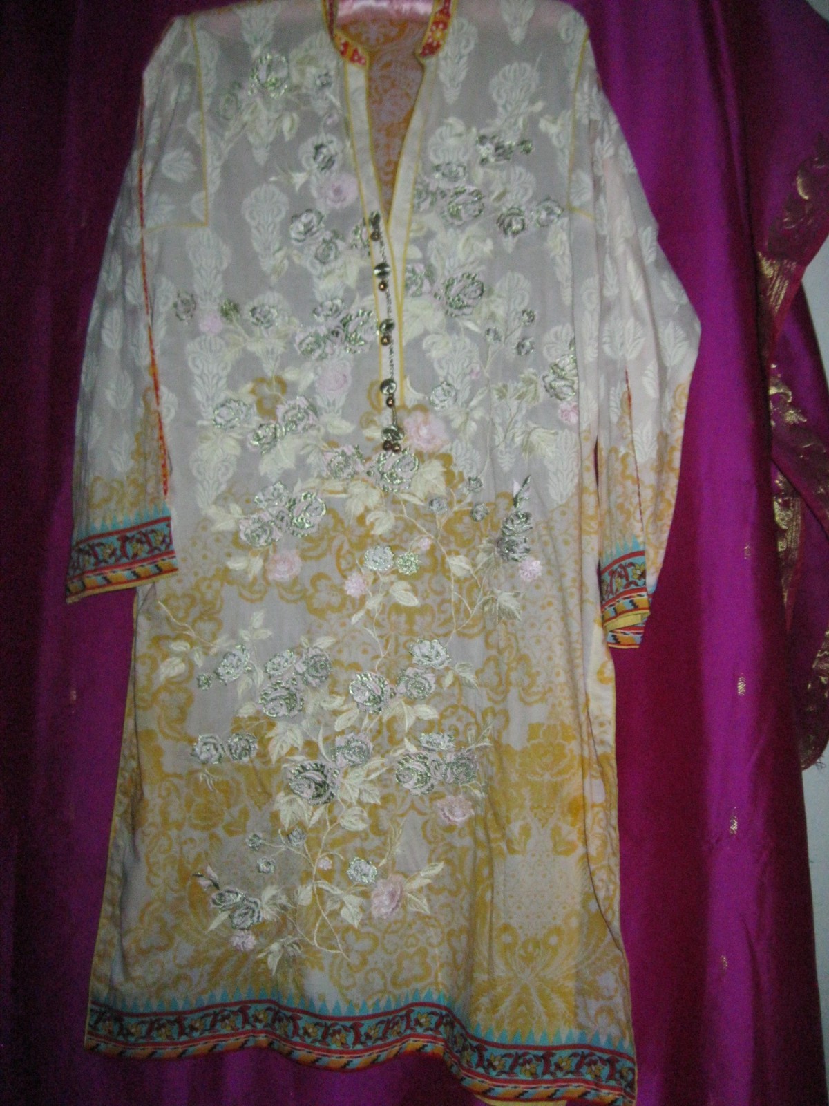 INDIA, COTTON DRESS/KURTA, W/ PINK, ORANGE AND SILVER EMB., SZ. S/M