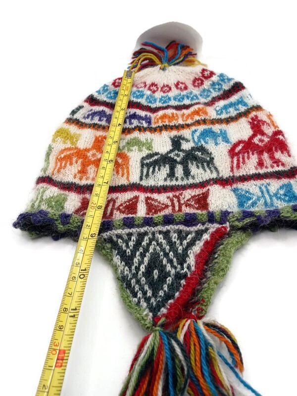 Handwoven Andean Chullo – Peruvian Artisan Crafts