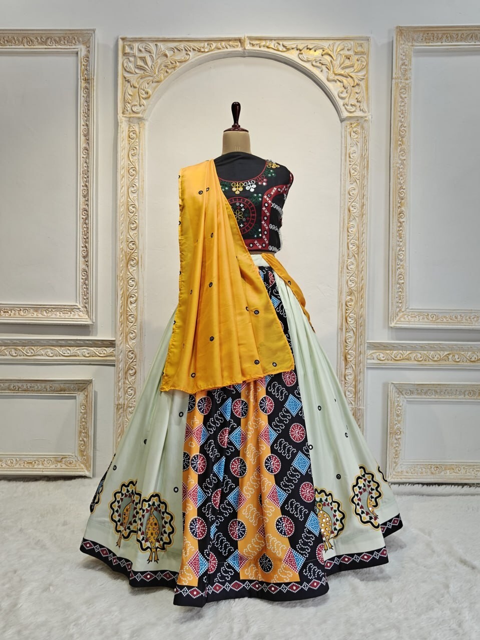 Chaniya Choli For Navratri, Garba lehenga women, Navratri Dress By Aadat Export