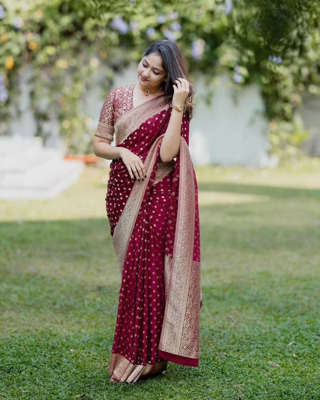 Soft Lichi Silk Sari Beautiful Rich Pallu & Jacquard Work Saree With Blouse New