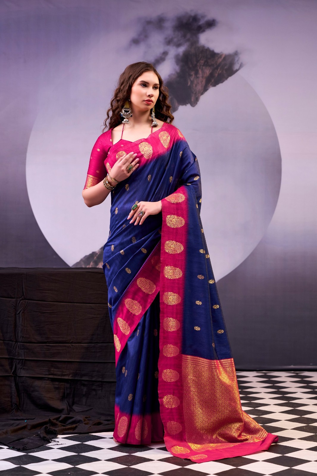 New Wedding Wear Heavy Poly Cotton Saree With Blouse For Women & Girls