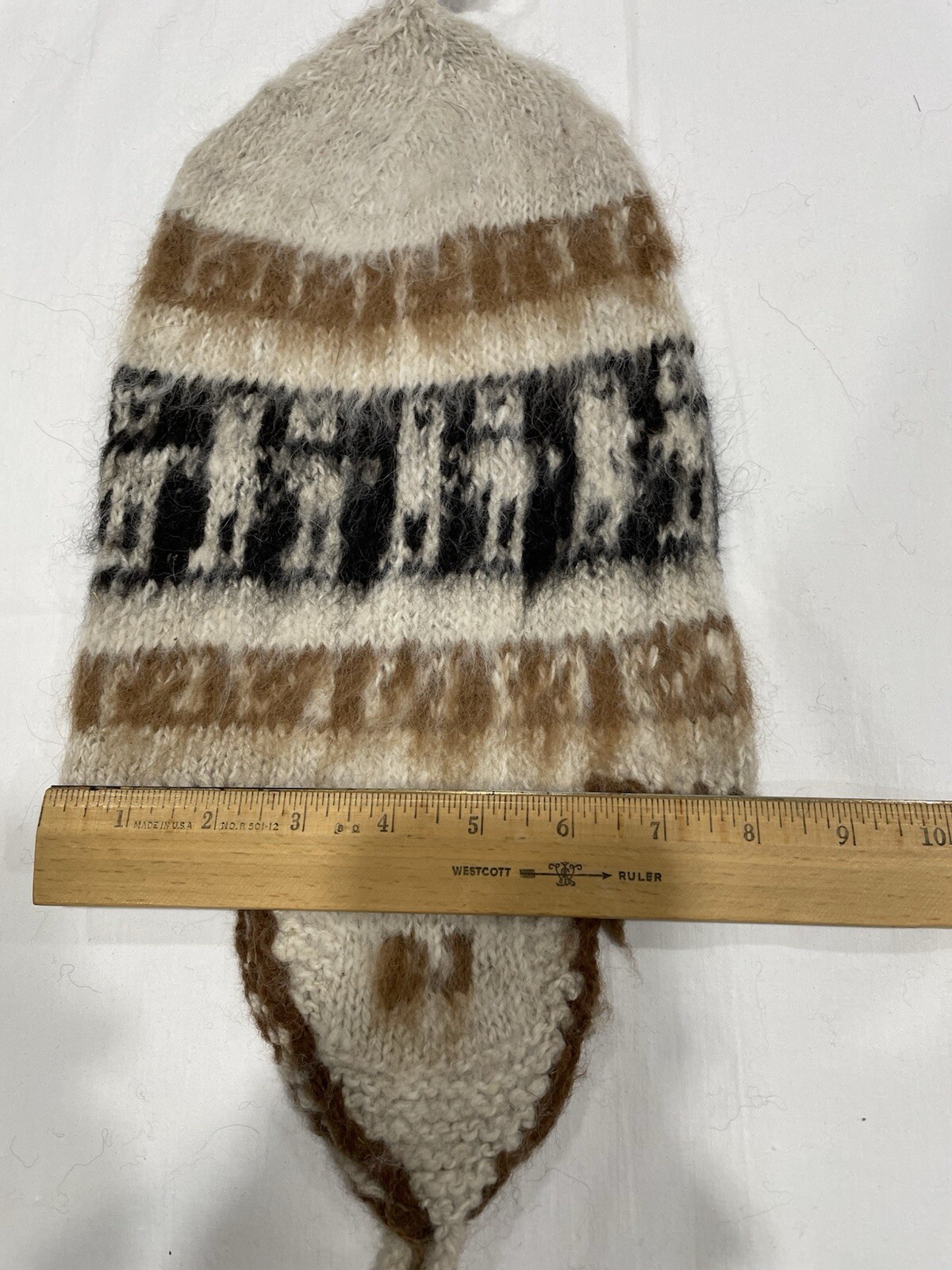 100 Pct Alpaca Wool Handmade Bolivian Beanie Ear Flaps (31 of 35)