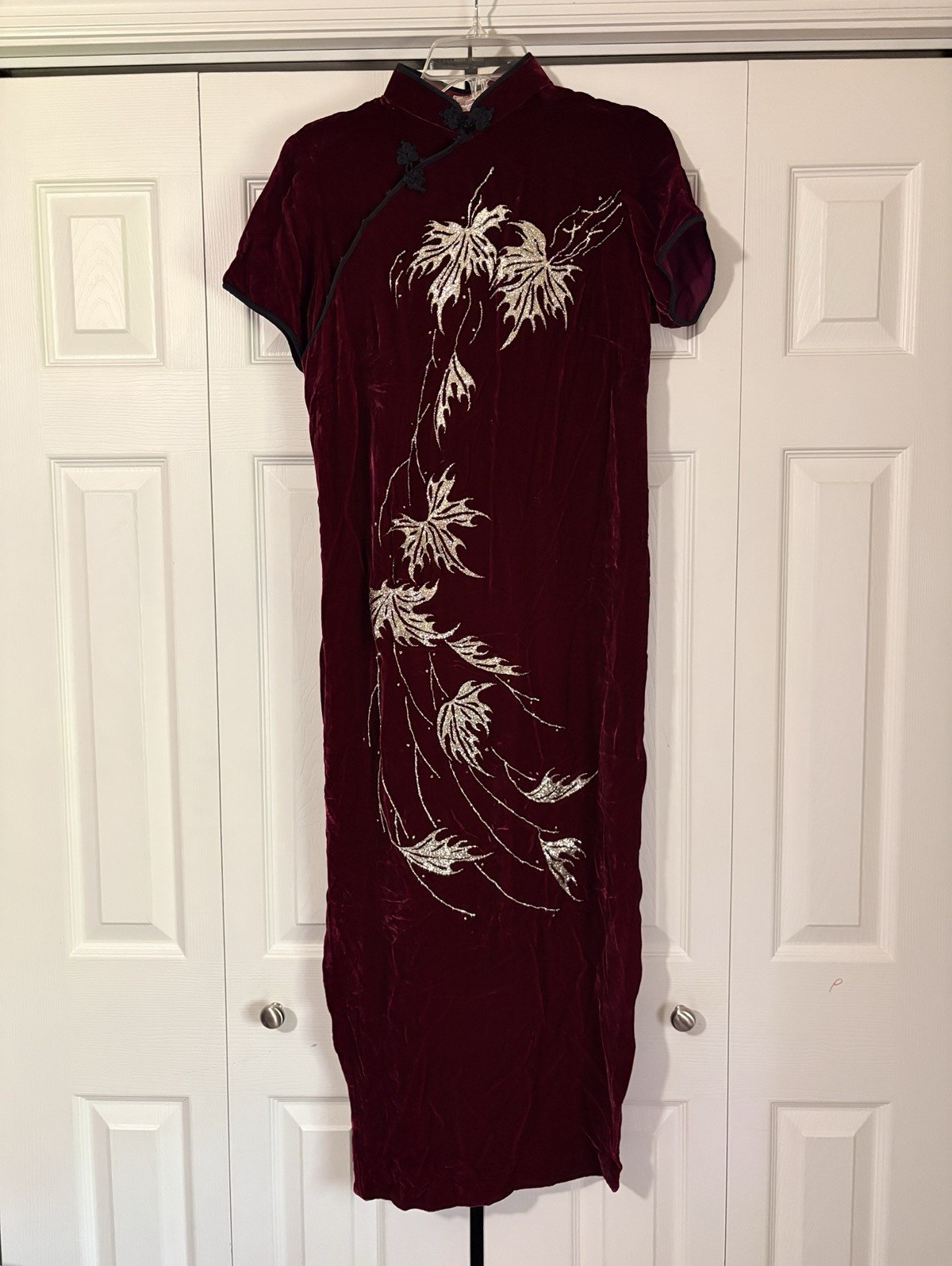 Saigon Tailor Women’s Silk Velvet Cheong-sam Dress Red Size S/M