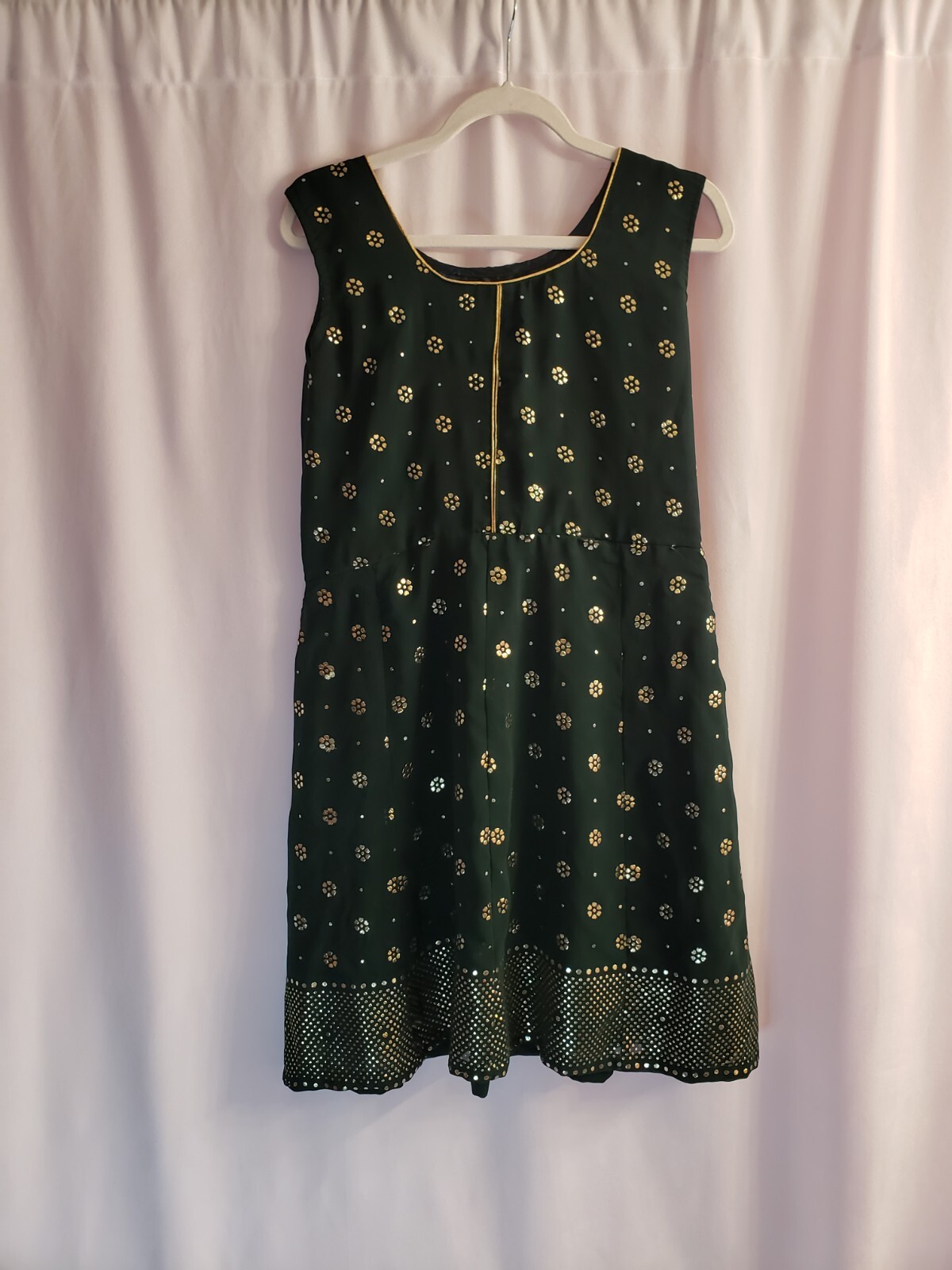 Handmade Kurta Kurti Green With Gold Detailing embroidery gorgeous emerald