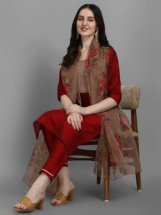 Women Silk Blend Kurta Pant with Dupatta Set