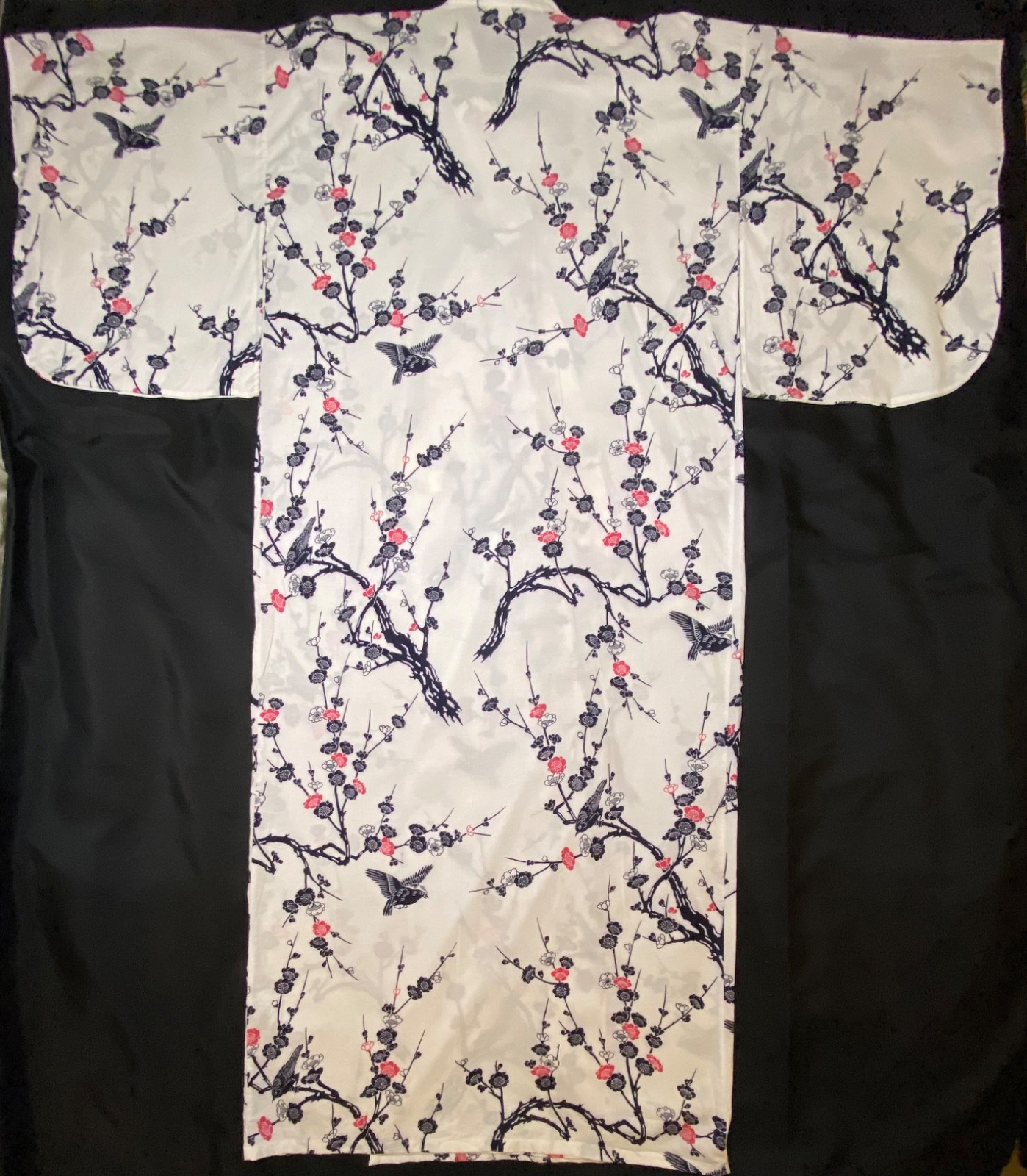 Authentic Japanese Kimono Robe Cherry Blossoms, Sakurai Shoji, Made in Japan EUC