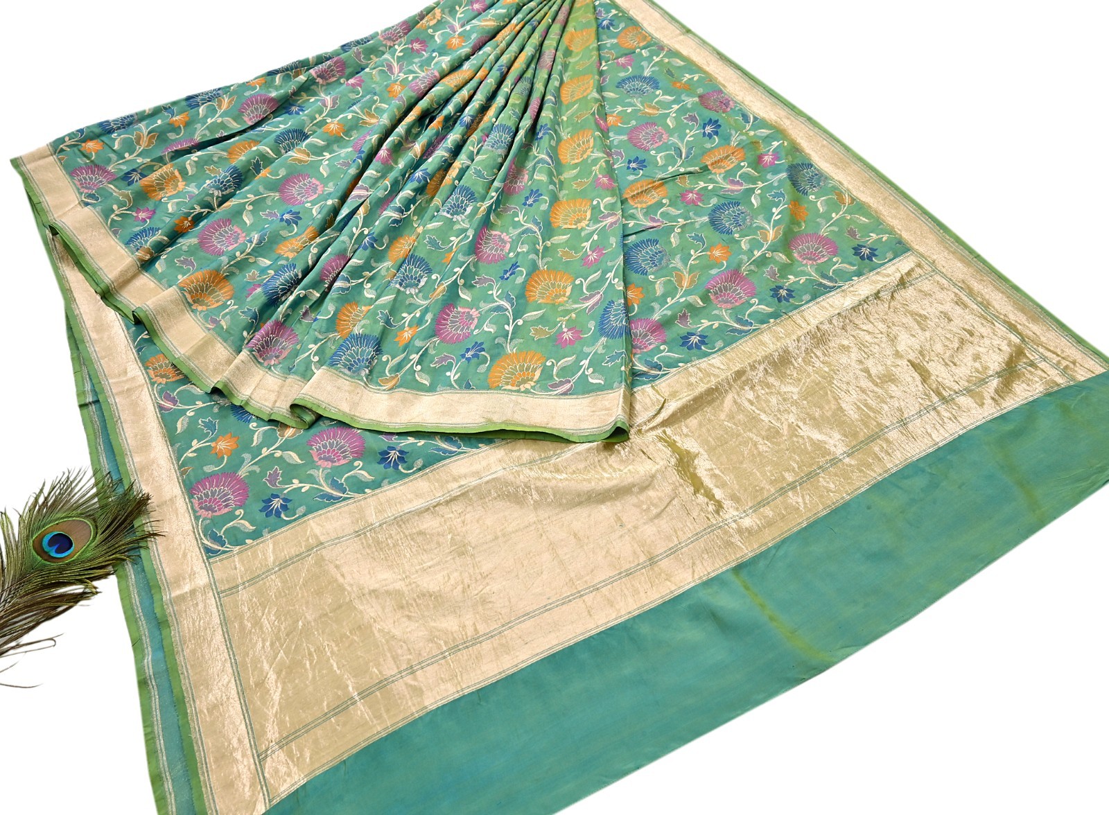 Indian Vintage Heavy Golden & Green Saree Pure Silk Hand Woven Kanjeevaram Saree