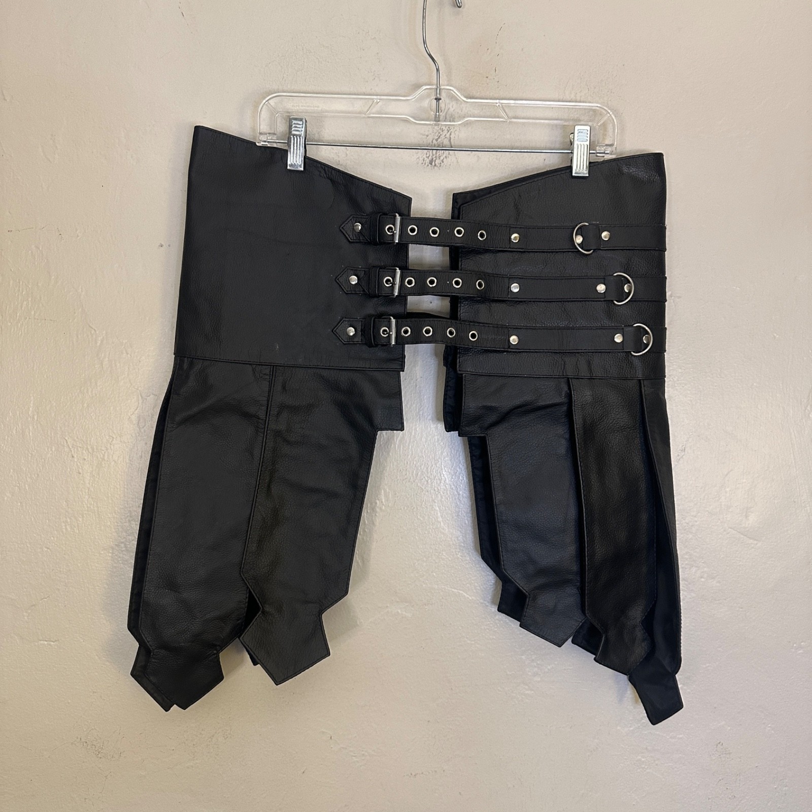 Leathermasters Custom Gladiator Kilt 31-38″ waist adjustable 22″ drop