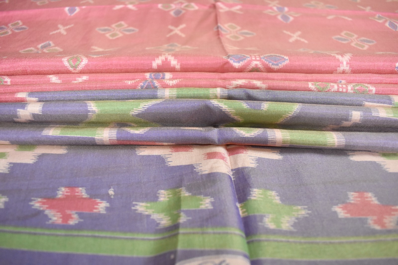 FNC Vintage Saree Pink Sambhalpuri Hand Woven Ikat Printed Silk Sari Fabric 5YD