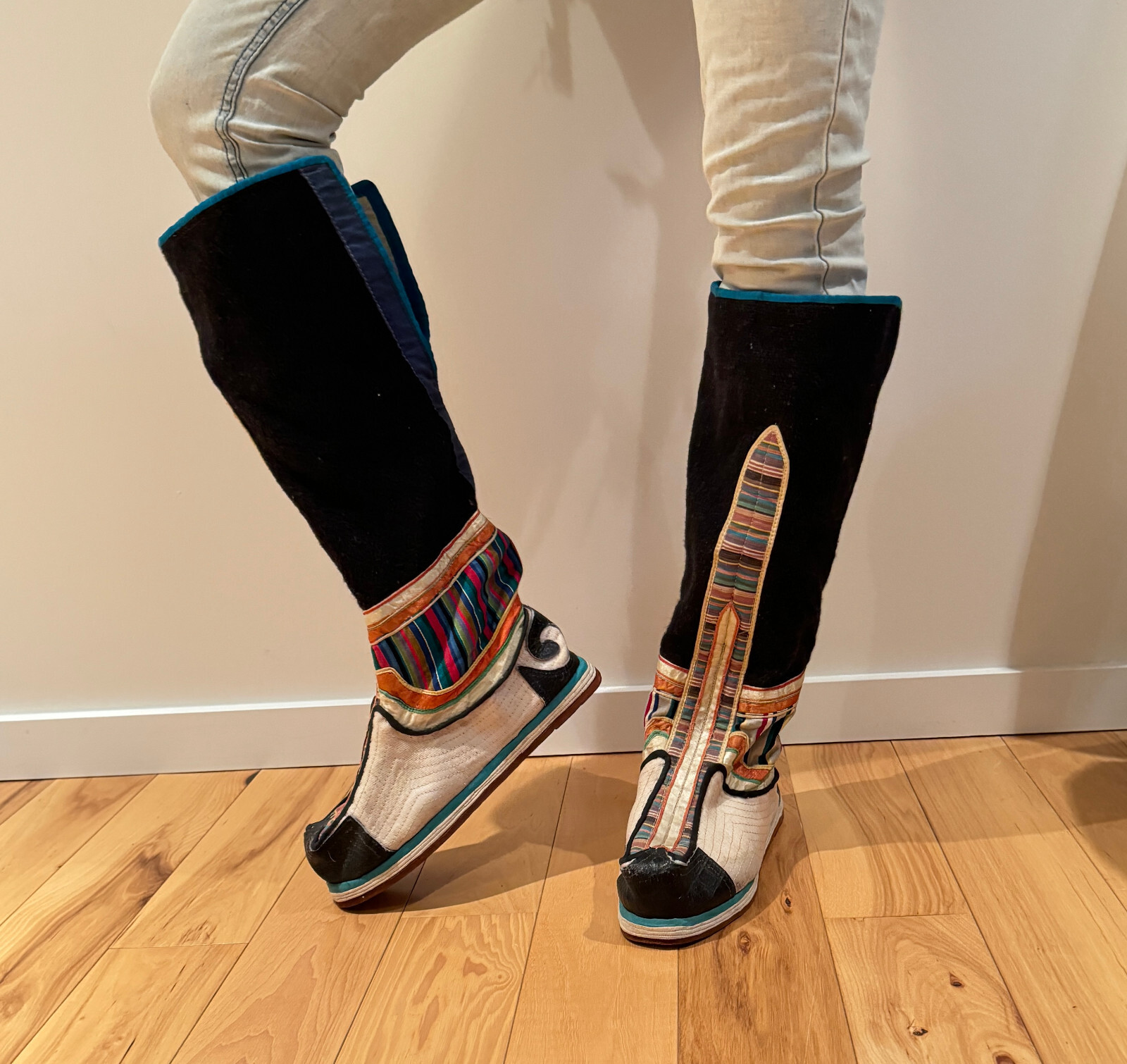 Tibetan Vintage Boots Colorful Pattern Cotton Wool Leather Mongolian 7.5
