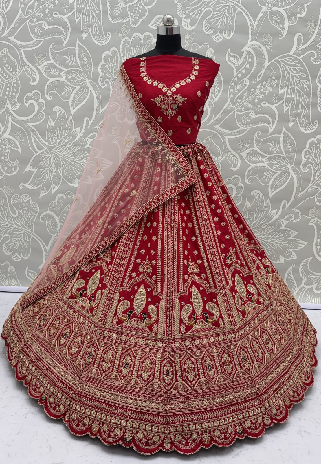 Women’s Silk Lehenga Choli Peacock Embroidery Wedding Party Festive Outfit