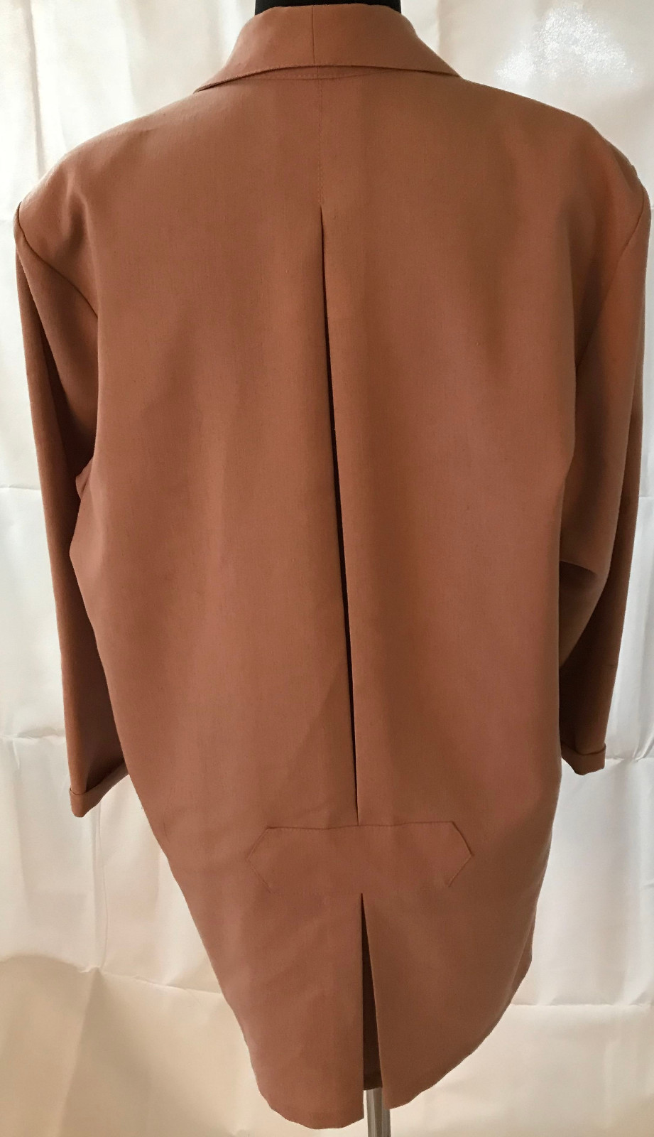 Rose Colored Women’s Blazer Jacket Size 46 Button with Gold Colored Brooch