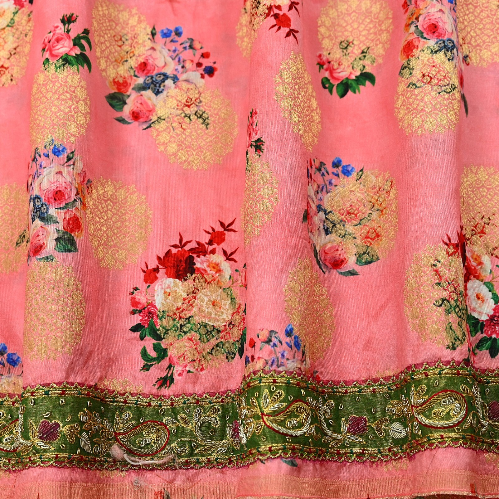 Vintage Peach Sarees Hand Embroidered Woven Brocade Sari Fabric 6Yd Sewing Dabka