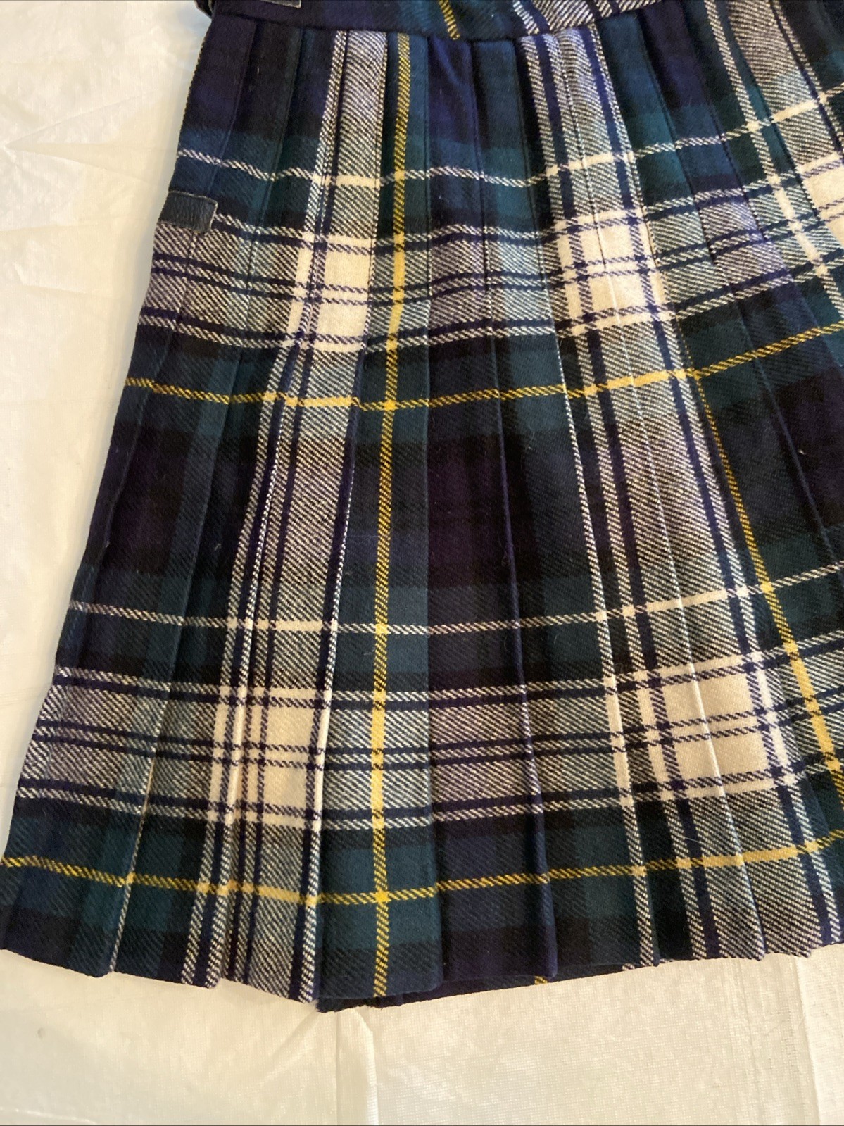 Vtg GLEN KILTS Slimma Wool Scottish Clan Gordon Tartan Plaid Kilt Skirt Sz 9 10