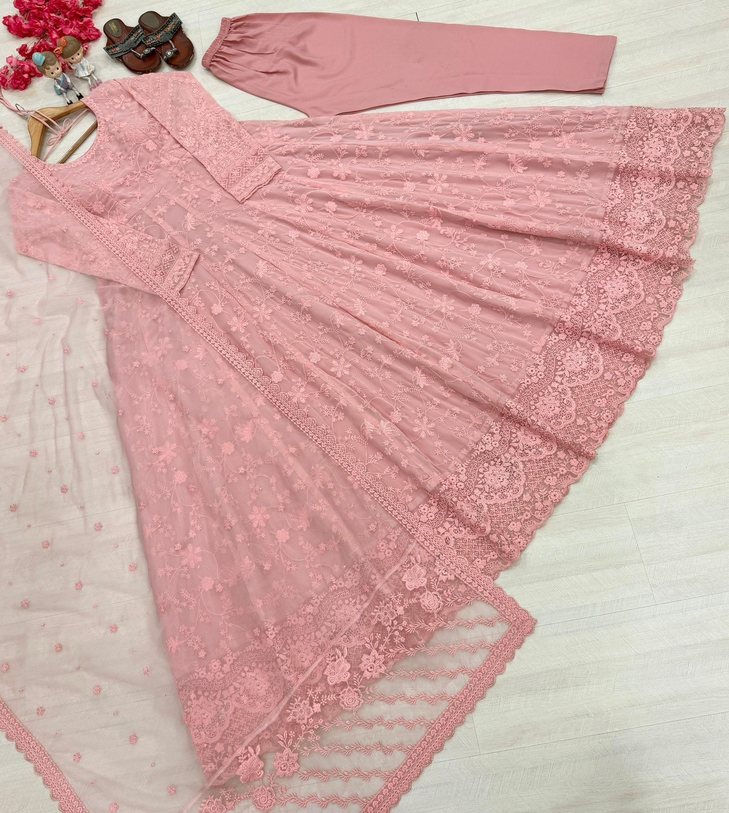GOWN SALWAR KAMEEZ PAKISTANI INDIAN WEDDING PARTY WEAR DRESS BOLLYWOOD SUIT NEW