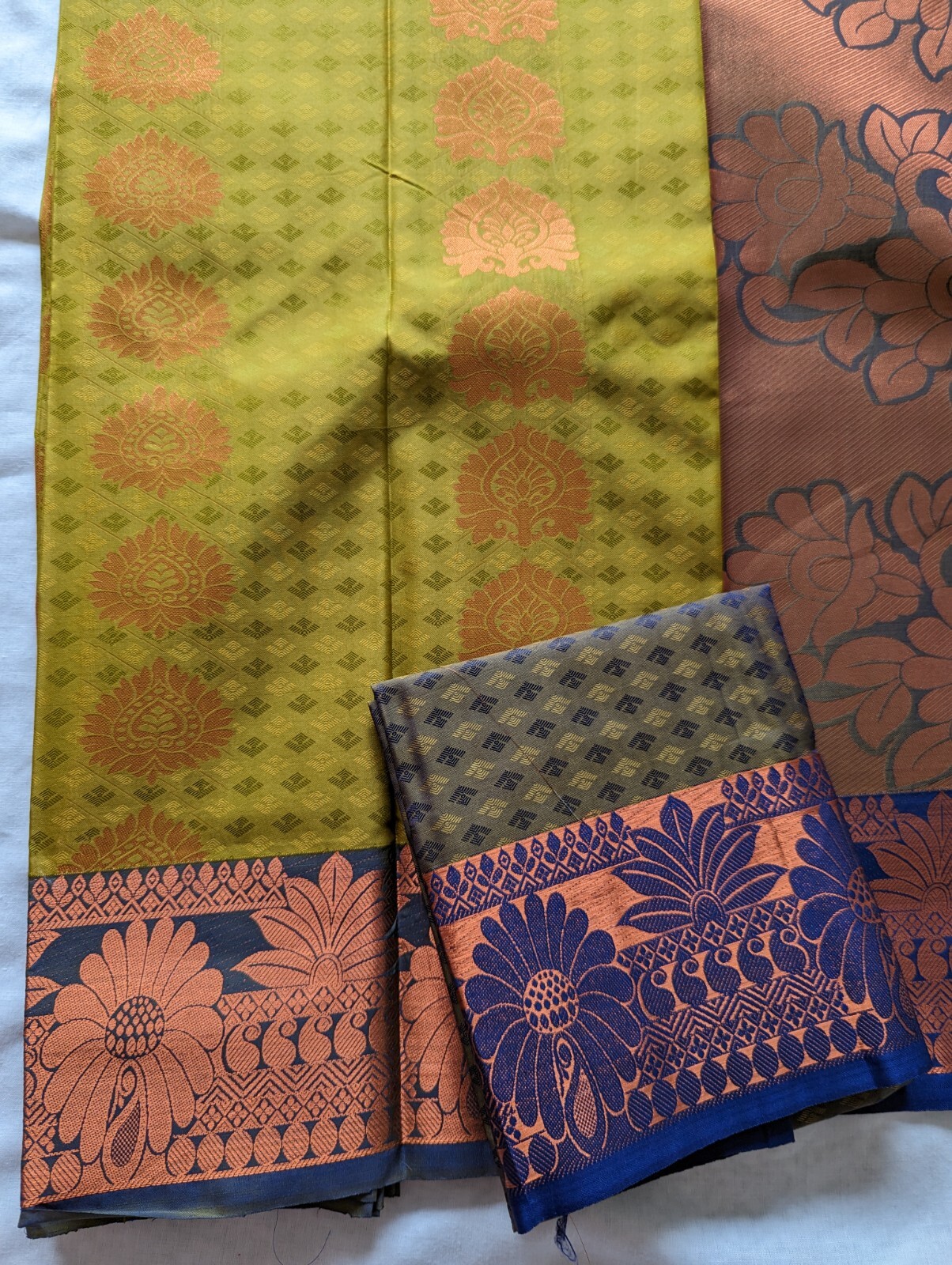 Kanchipuram Silk Saree in Pistachio Green with Contrast Border & Blouse