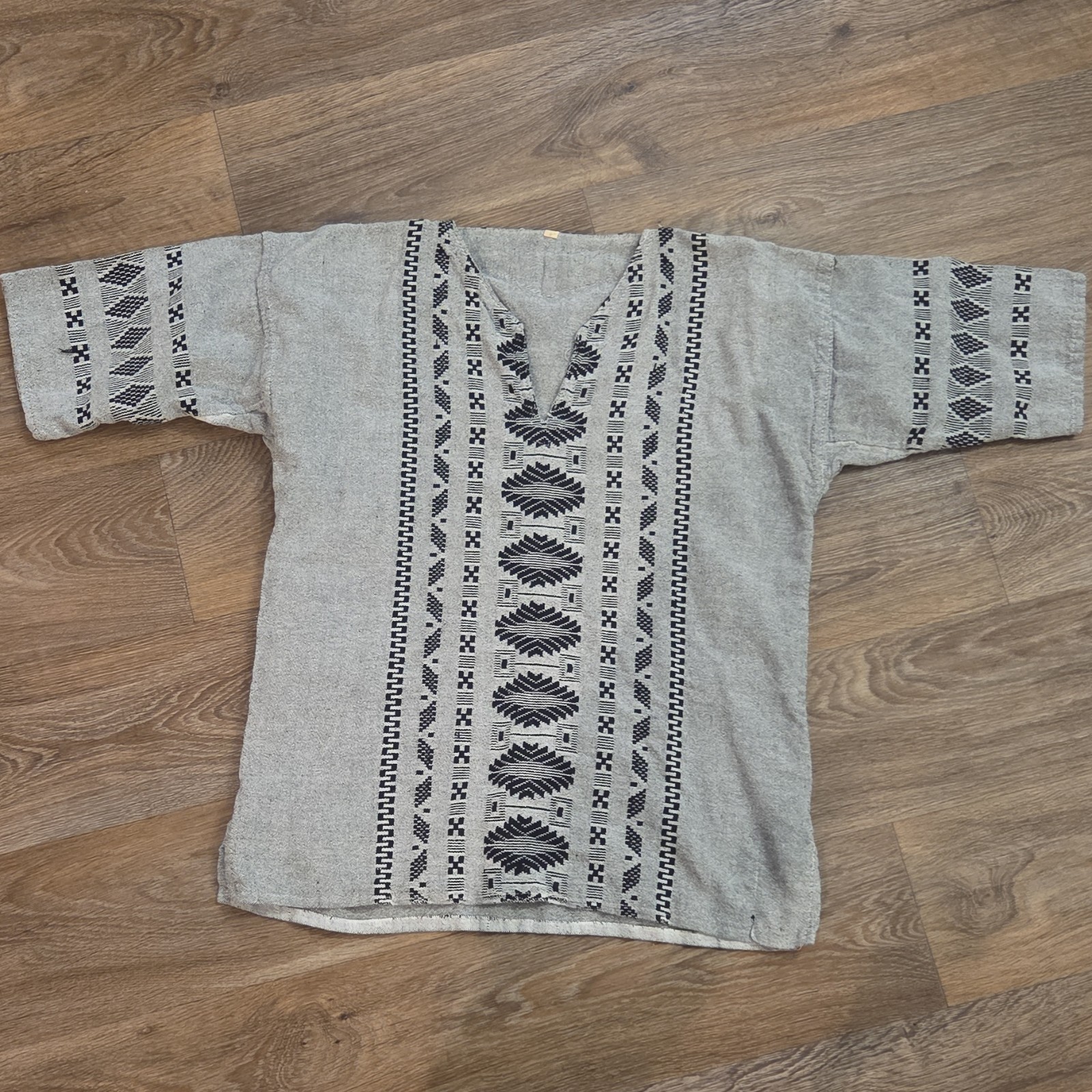 Handmade Mexican Deshilado Shirt Gray Cotton Embroidered Aguascalientes Size M
