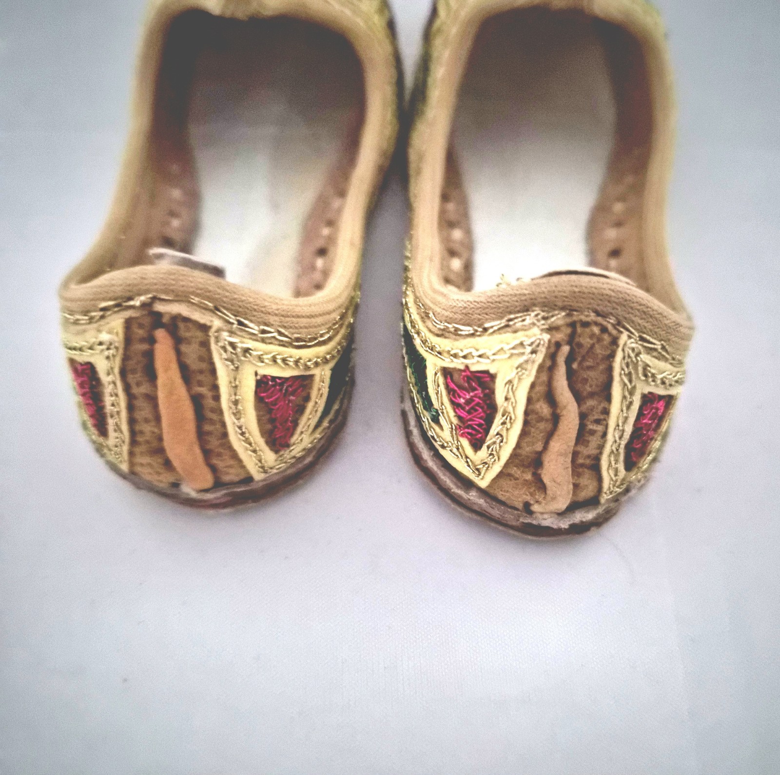Handmade Mojari Embroidered Shoes Gold Red Blue Green Beige