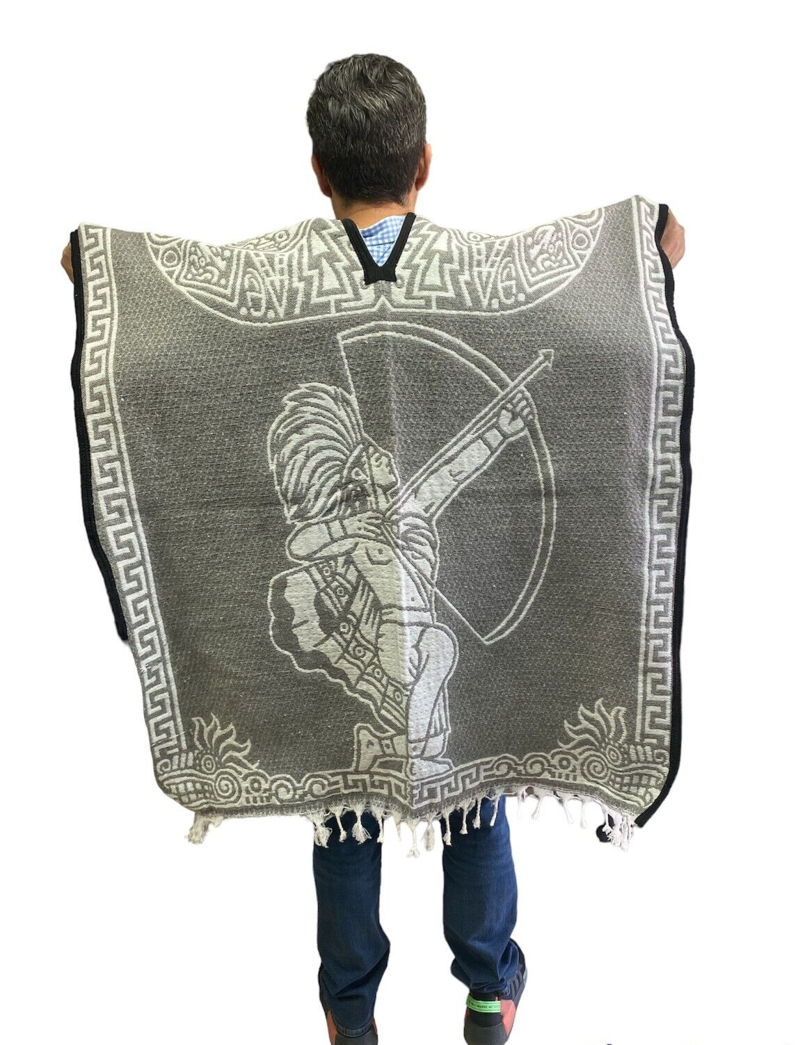MEXICAN PONCHO , CALENDARIO AZTECA , MEXICO , WARRIOR , LIGHT GRAY
