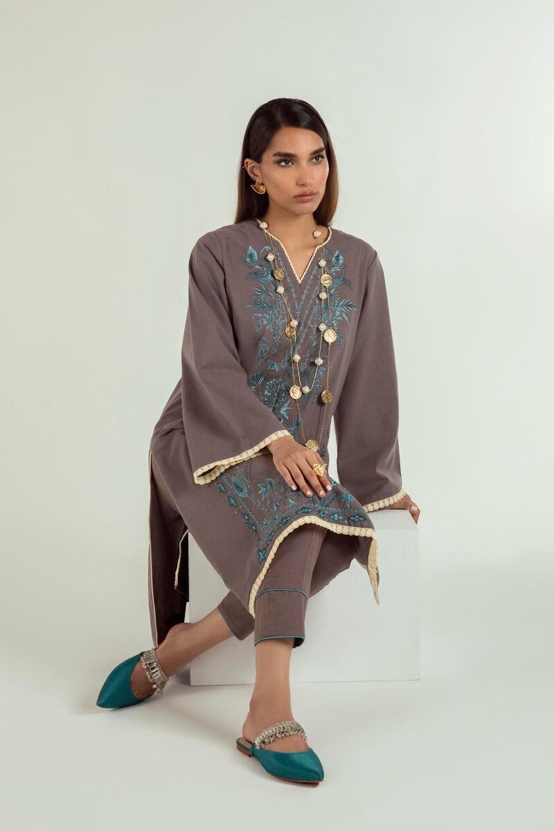 NEW SANA SAFINAZ 2PC Size M Embroidered Khaddar Kurti & Trouser Fall/Winter
