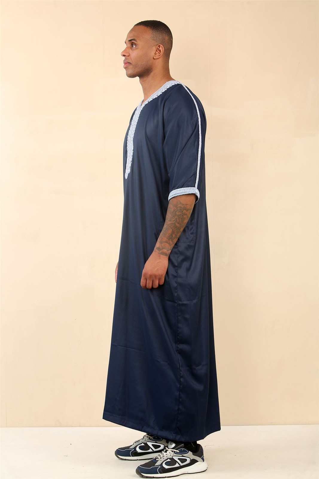 HM61 – Men’s Navy Moroccan Blue Embroidery Gandoura