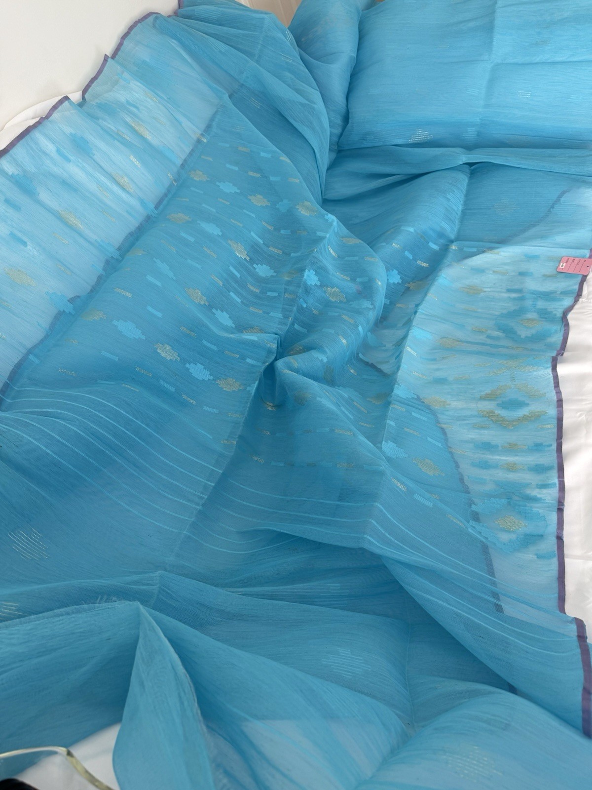 NEW, Handmade, Original Dhakai Jamdani Saree ( item#L2214 ) Only $40