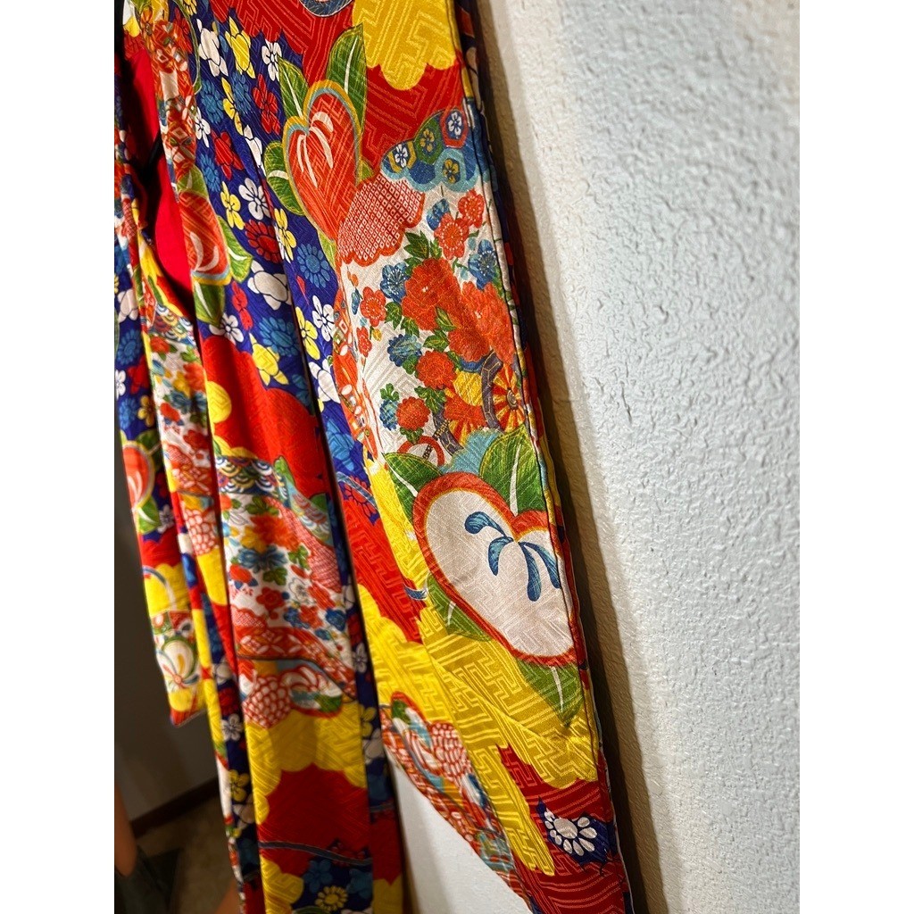 Vintage 70s Handmade Kimono Robe Japanese Childrens Multicolor Floral Fruit