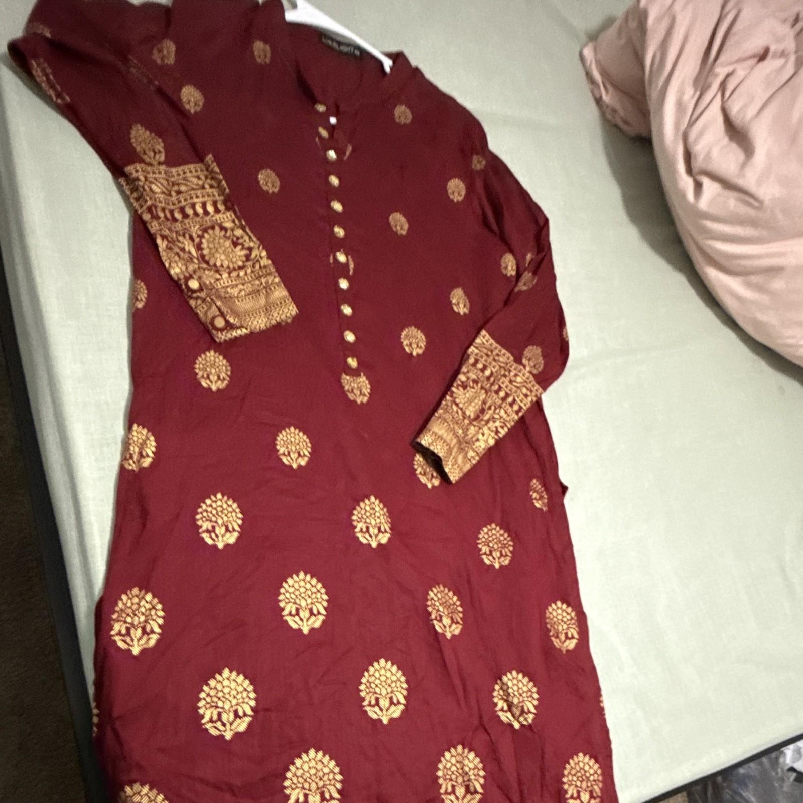 LIMELIGHT Women’s Red Kurta/Kurti Gold Print Long Sleeve Button Front S