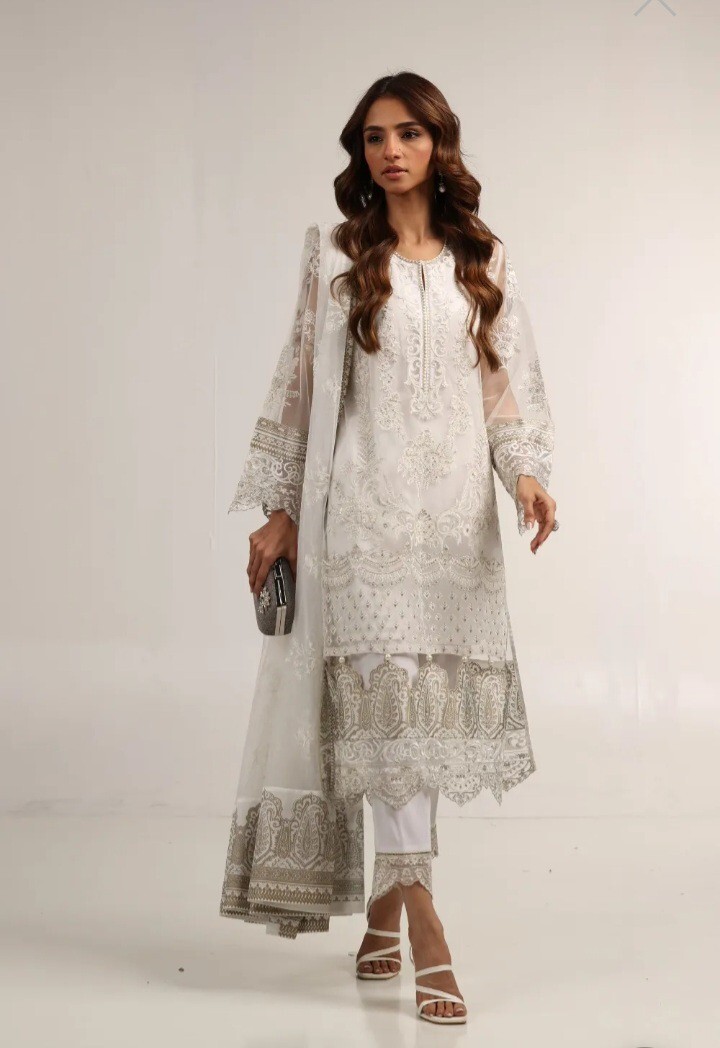 NWT GUL AHMED Size S, M 3Pc Luxury Poly Net Embroidered Shirt, Dupatta & Trouser