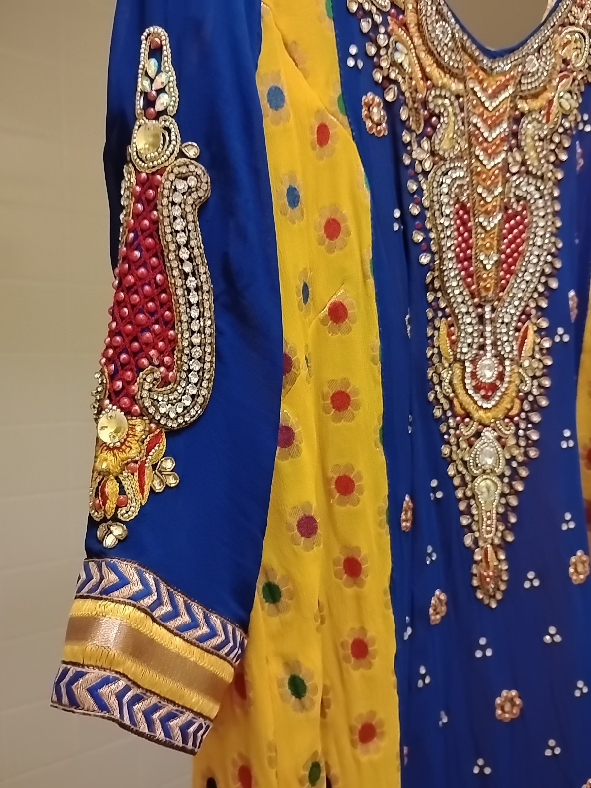 India Made Rhinestone Bead Embroider Saree Royal Colors ~ Going Out Of Business