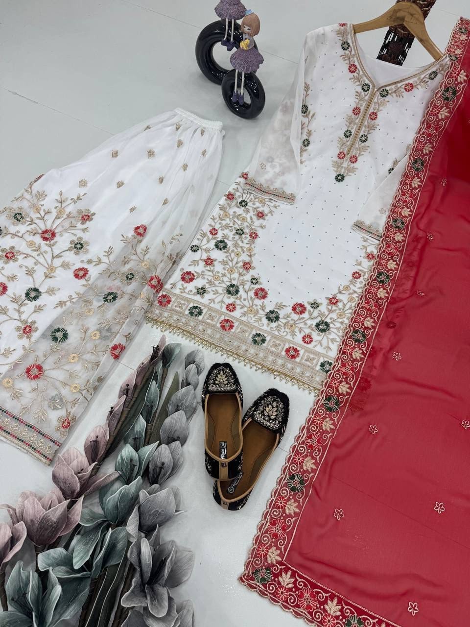 LEHENGA CHOLI INDIAN BOLLYWOOD WEDDING PARTY PAKISTANI WEAR READYMADE