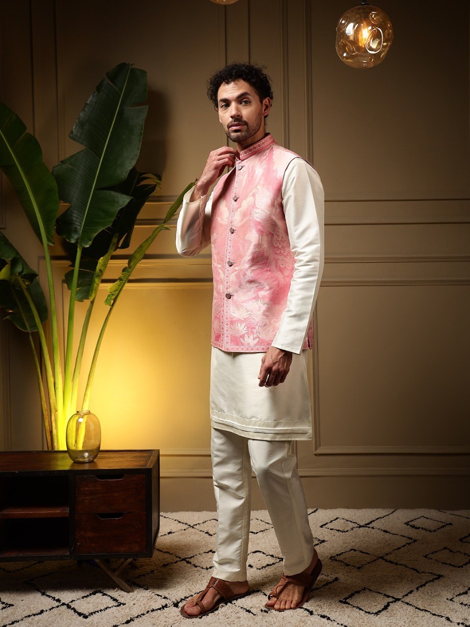 Mens Indian Kurta Pajama Koti Set Silk Embroidered Wedding Party Ethnic Wear