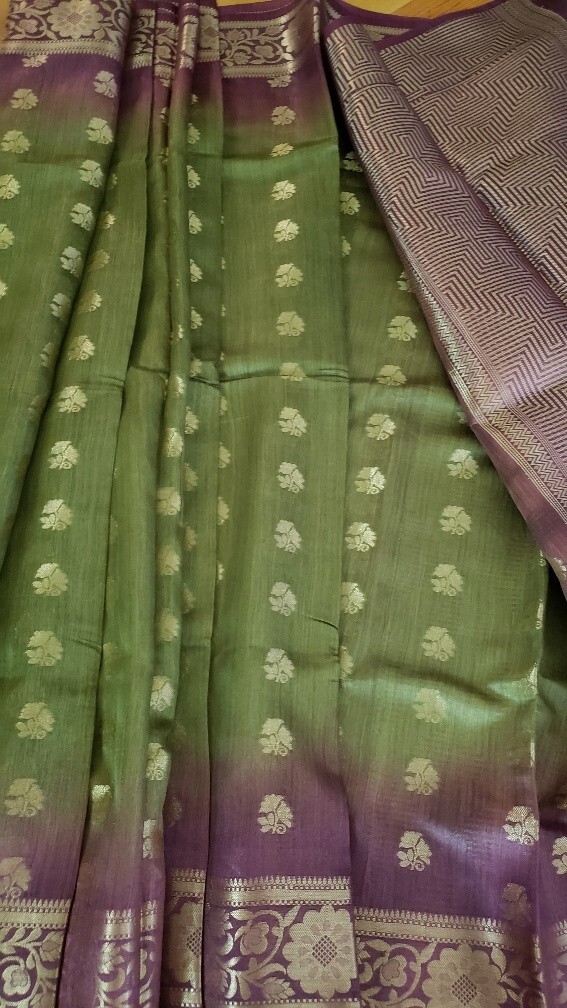 Tussar Silk Handloom Saree Floral Zari Work Brocade Pallu Unstitched Blouse
