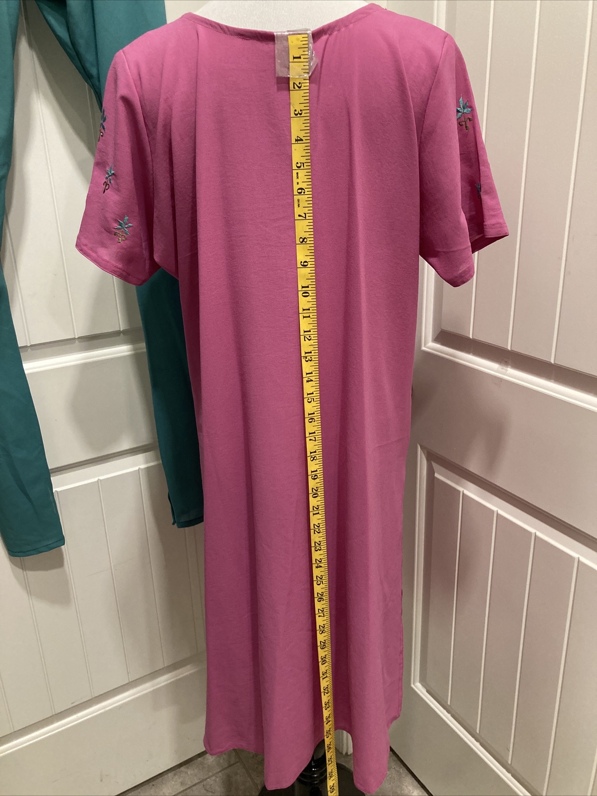 Beautiful Pink Turquoise Embroidered Unlined Tunic 3 pc Salwar Kameez No Size