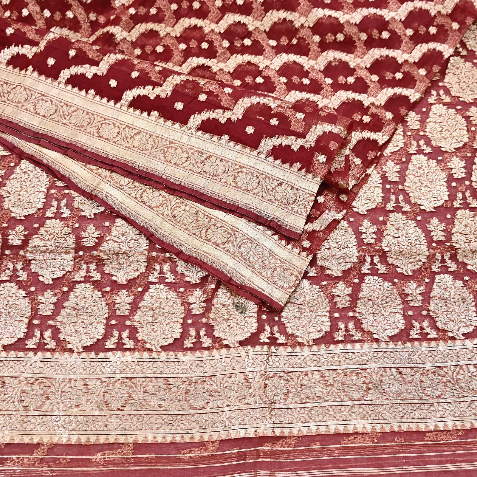 Indian Vintage Sari Heavy Maroon Pure Organza Silk Woven Brocade Banarasi Sarees