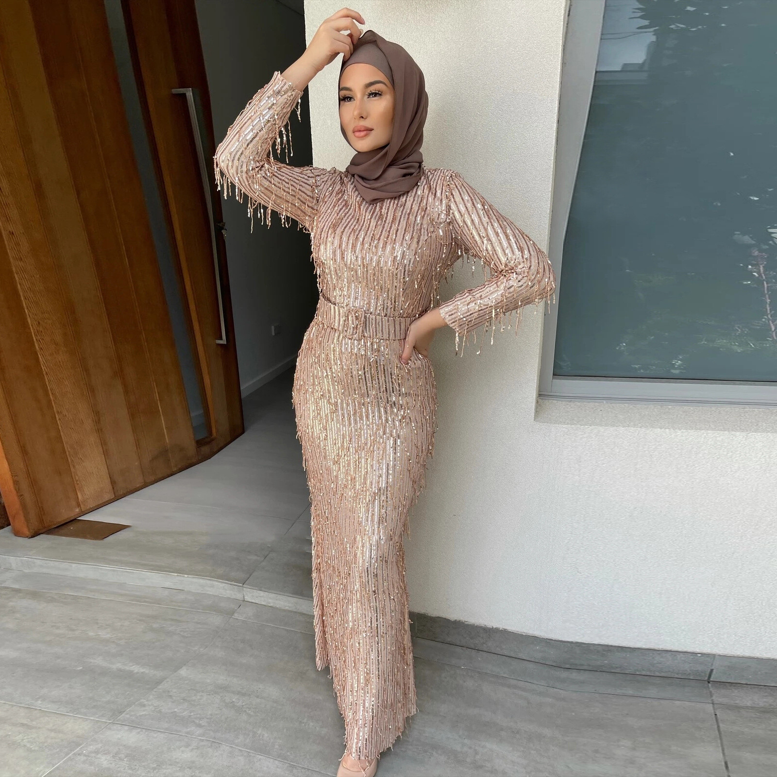 Fashion Sequin Tassel Dress Muslim Women Wrap Dress Arab Lady Banquet Party Gown